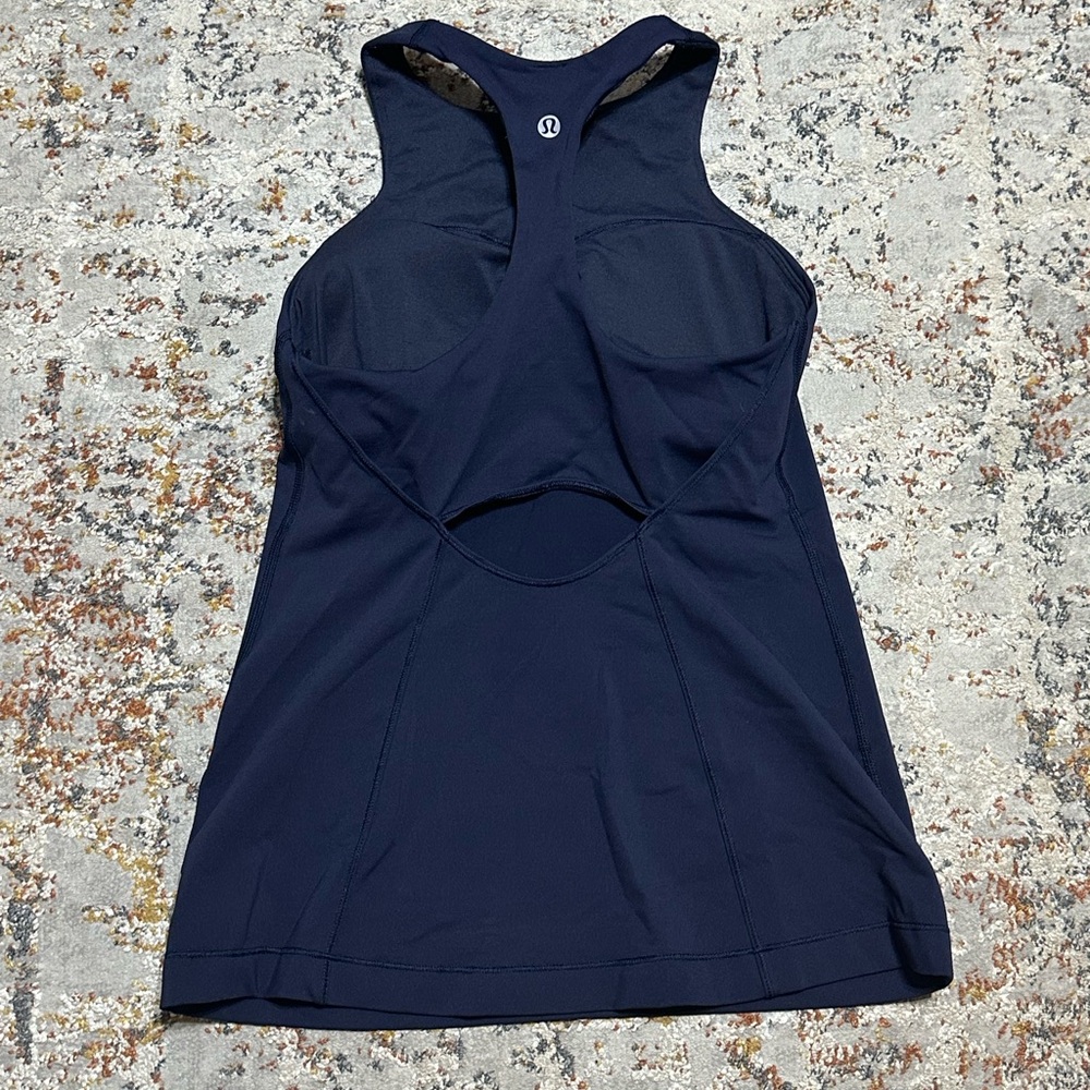 Lululemon In Training Tank Size 4 Navy Blue Racerback - Picture 13 of 13